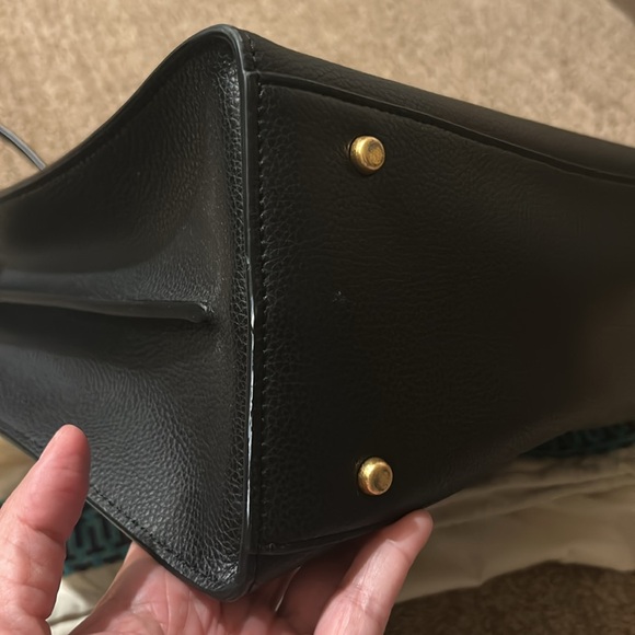 Tory Burch Med. Tote - Picture 3 of 16